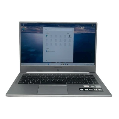 Medion S15447 15,6" Laptop | Intel i5-10210U | 8GB RAM | 256GB M.2 SSD | Win 11 - Bild 1 von 4