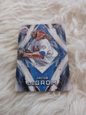 2017 Topps FIRE Jacob DeGrom #52 - Image 1 of 2