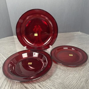 VTG ARCOROC French Classique Ruby Glass Dinner, Salad/soup, Desert Plate,Set of3 - Picture 1 of 7