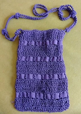 Bolso Bandolera Bolso Bandolera Vintage Bobbie Jerome Italia Tela Púrpura Crochet 11" Foto 1 de 4