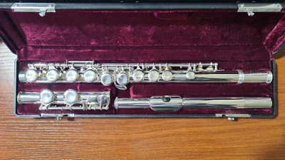 Jupiter Concert Flute SFL 511E-II **Solid Silver Riser** - Image 1 of 4