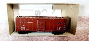 Lehigh Valley RR 40' Boxcar 62606 Athearn English Owner Built Kadee HO Scale - Picture 1 of 4