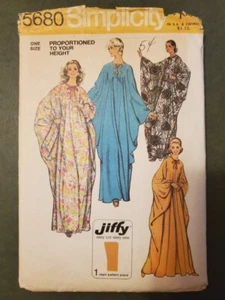 5680 Simplicity Vintage 1973 Misses' Jiffy Caftan One Size Mumu - Cut Used - Picture 1 of 4