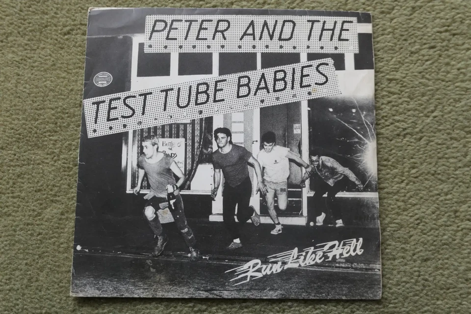 PETER & THE TEST TUBE BABIES – RUN LIKE HELL 7″ – Nr MINT UK 1982 ORIG PUNK - Image 1 of 1