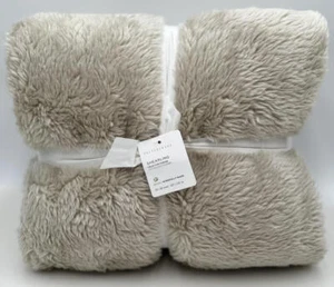 Pottery Barn Shearling Faux Fur Throw Blanket ~ 50" x 60" ~ Stone - Picture 1 of 2