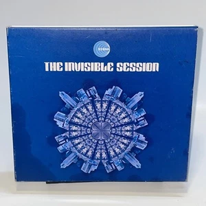 Die unsichtbare Sitzung: Zu den Mächtigen von Invisible Session - Bild 1 von 6