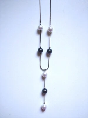 collana in argento 925, perle nei toni del bianco e grigio - Immagine 1 di 4