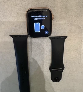 Apple Watch SE (GPS + Celular) 44 mm Dorado [A2354] Desbloqueado - Imagen 1 de 9
