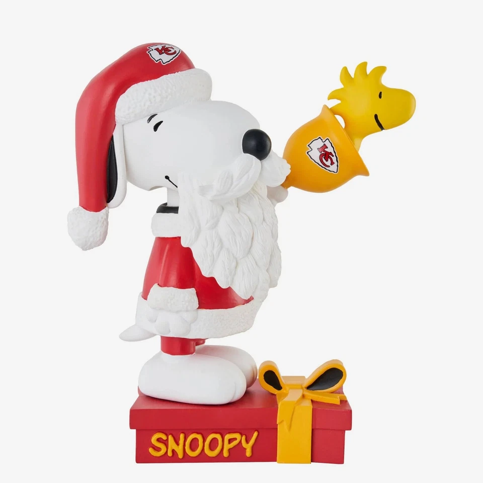 Рождественская специальная качающаяся голова Snoopy & Woodstock Kansas City Chiefs 2024 Peanuts - Изображение 1 из 1