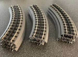 MTH 40-1002 REALTRAX 031 CURVE TRACK (9) O GAUGE, Plus 40-1011 Tubular Adapter - Picture 1 of 15