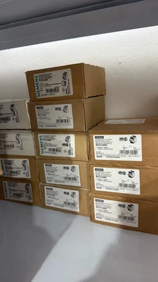 3RV2011-1DA10 Siemens motor circuit breaker brand new original - Image 1 of 4