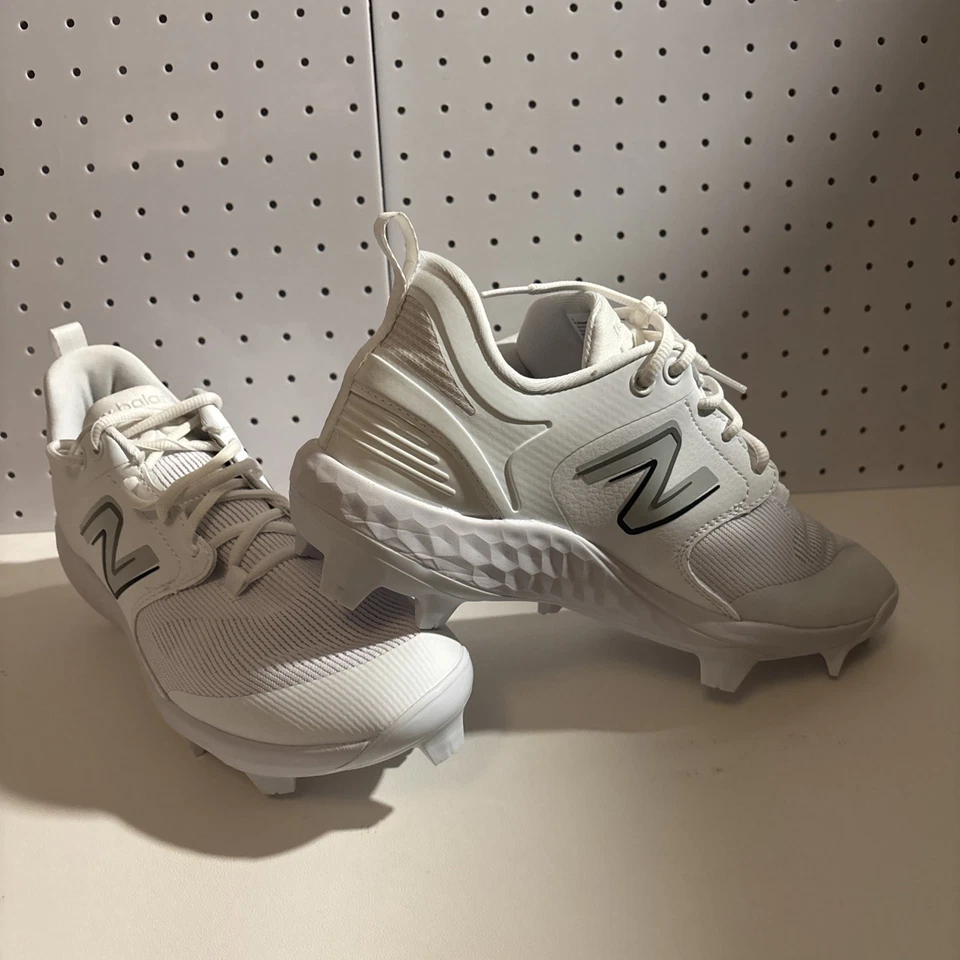 Botines de béisbol New Balance espuma fresca 3000 V6 moldeados talla: 9 para hombre Foto 1 de 4