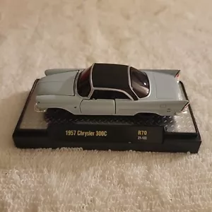 M2 MACHINES 1957 CHRYSLER 300C R70 SRT LIGHT BLUE - Picture 1 of 3