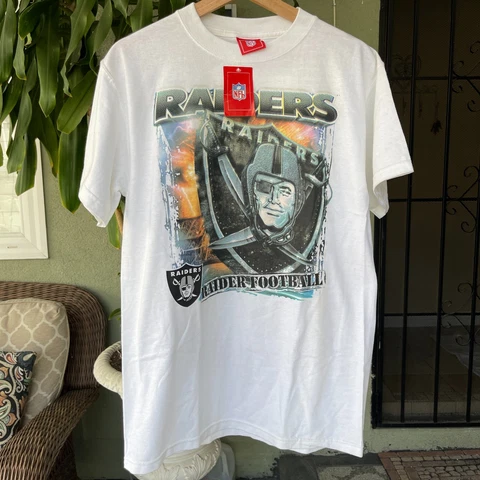 Vintage Y2K NWT! Oakland Raiders Shield T Shirt Size Youth XL White Los Angeles Cover