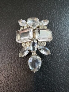 Vintage große Strass Brosche klare Glassteine silberfarben hinten offen - Bild 1 von 8