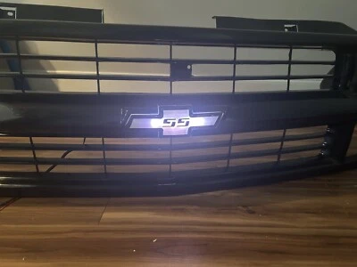 Rejilla para 94-99 OBS con logotipo LED personalizado Ss para Chevrolet K1500 C1500 Foto 1 de 4