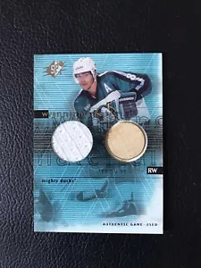 2000-01 SPx Winning Materials #TS Teemu Selanne Jersey & Hockey Stick Insert - Picture 1 of 2