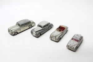 Rolls Royce, Jaguar, Bentley DINKY TOYS x 4 usados para jugar - para restauración - Imagen 1 de 21