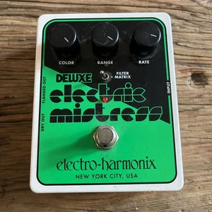 Electro Harmonix Deluxe Electric Mistress Flanger/Filter Matrix XO Effects Pedal - Picture 1 of 3