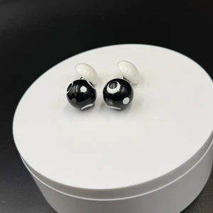 Moderne Ohrhänger schwarz weiß gepunktet Perlen Mode Runde Ohrstecker - Bild 1 von 10