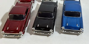 LOTE 3 JADA BTM 1957 CHEVY BEL AIR NEGRO ROJO AZUL 1:32 5" RETROCESO NUEVO SIN CAJA - Imagen 1 de 1