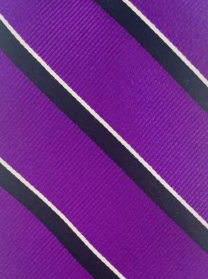 Corbata de diseñador Ralph Lauren 100 % seda hecha a mano rayas púrpuras nueva con etiquetas ¡Envío rápido! Foto 1 de 4