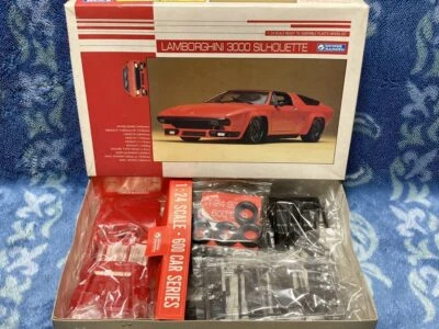 Rare kit Gunze 1/24 model kit lamborghini urraco 3000 silhouette from JP 11120  - Image 1 of 4
