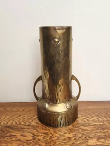WMF Messing Henkel Vase Rindenoptik und Rosenmotiv. Straußenmarke zum Sockel - Bild 1 von 10