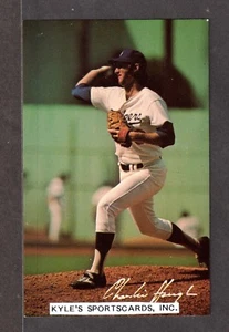 1976 Charlie Hough DODGERS  UNSIGNED  3-1/2 x 5-1/2 TEAM ISSUE PHOTO POSTCARD #2 - Picture 1 of 1