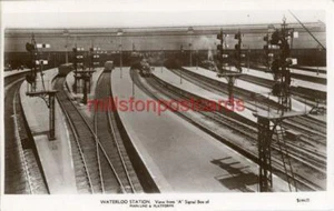 REAL PHOTO POSTCARD OF WATERLOO STATION (NEAR LAMBETH), LONDON, SURREY, KINGSWAY - Picture 1 of 2