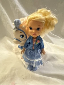 "Muñeca Cenicienta Disney Princess My First Petite Princess 6"" con traje y caballo" - Imagen 1 de 22