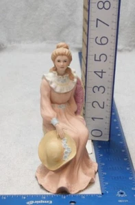Homco Victorian Lady Courtney's Dream #1439 Porcelain Figurine  - Picture 1 of 7