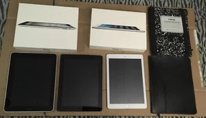3 Apple iPads, IPad Air 128GB, IPad 1st Gen 32gb And 2nd Gen 64g - Afbeelding 1 van 22