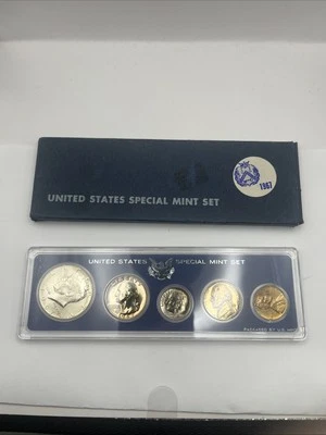 1967 U.S. Mint SPECIAL MINT SET (SMS) in Original Government Packaging (OGP) - Image 1 of 4