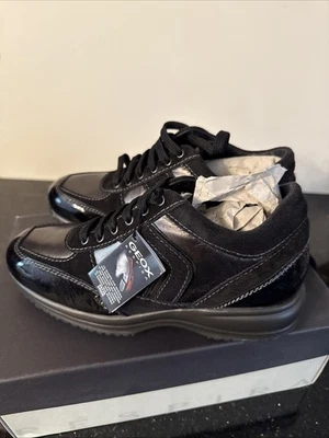 NUEVO con Caja/Etiqueta Geox Negro Napa Cuero Gamuza Tenis Mujer’s 7.5 Foto 1 de 4