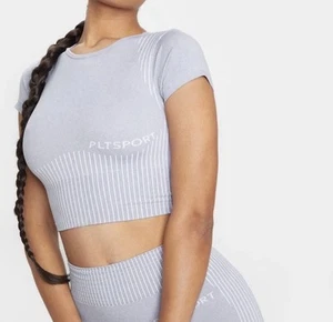 PrettyLittleThing Gray Women's Crop Top - Size M - Picture 1 of 7