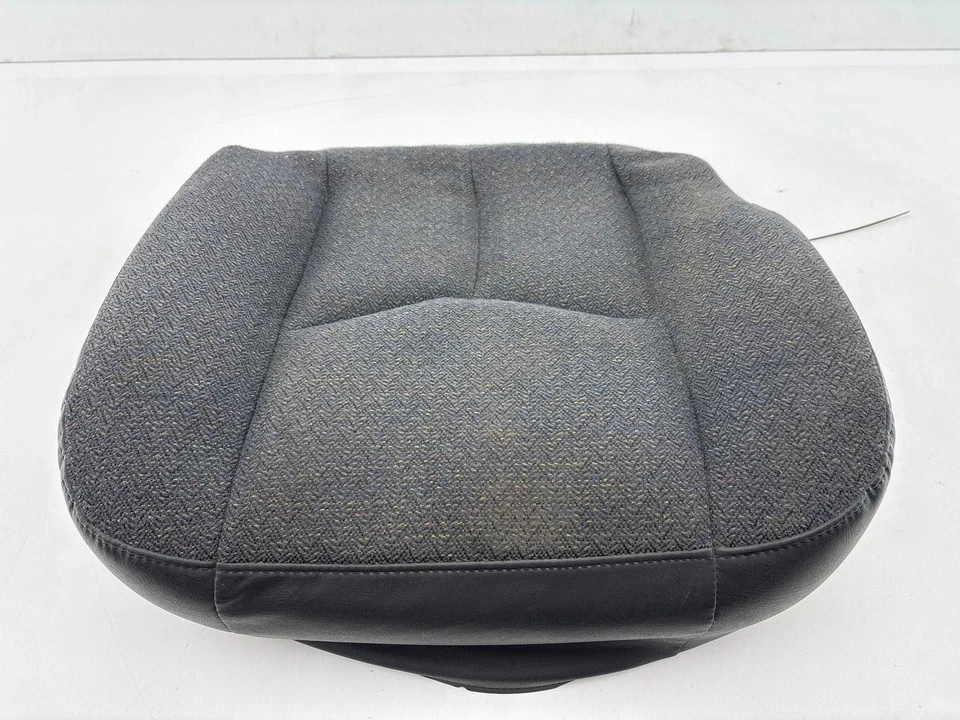 Cojín inferior delantero derecho Chevrolet Silverado 1500 2003-2007 OEM Foto 1 de 4