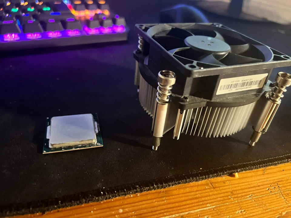 Intel Core i5-6500 + dissipatore in omaggio - Immagine 1 di 1