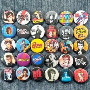David Bowie 1,5" Pinback Buttons 70er 80er Glam Rock New Wave Retro Musik 30 Pins - Bild 1 von 8