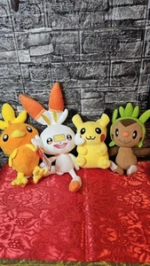 Lotto Peluche Pokemon - Foto 1 di 3