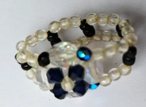 schöner Ring Strasssteine schwarz weiß blau 2,6 cm Durchmesser - Bild 1 von 3
