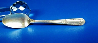 Cuchara Demitasse de plata esterlina inaugurada por State House. 4" Foto 1 de 4