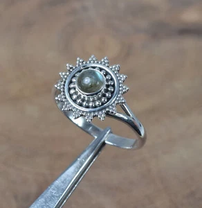 925 Solid Sterling Silver Labradorite Ring -8 us m480 - Picture 1 of 4
