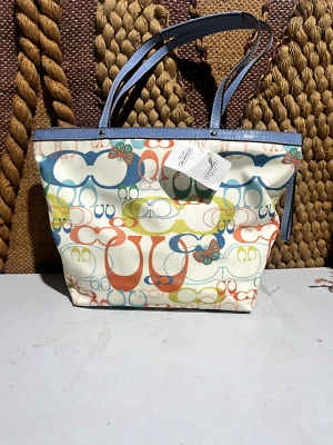 Bolso de Mano Coach Optic Signature Butterfly F17422 con Cremallera Foto 1 de 4