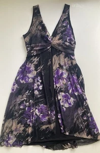 Jacqui E Size M Dress Dark Floral Purple Black V-Neck Stretch Witchy Sheer Outer - Picture 1 of 13