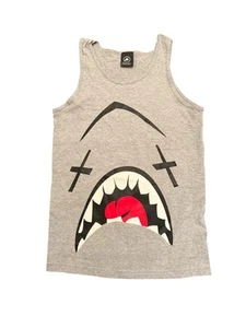 ZWEI SHIRTS zum Preis von einem - hellgraues Hai Tank zu Activewear, Gr. XL - Bild 1 von 1