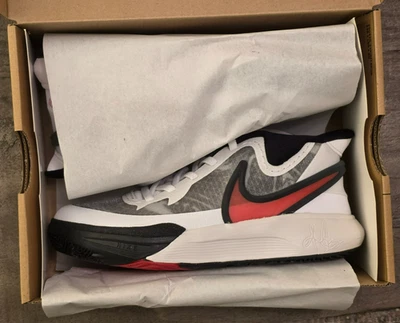 Zapatillas Nike Kyrie 8 GO PS 'Blanco Rojo Universitario' Talla 1Y, Estilo # DQ8077-100 Foto 1 de 4