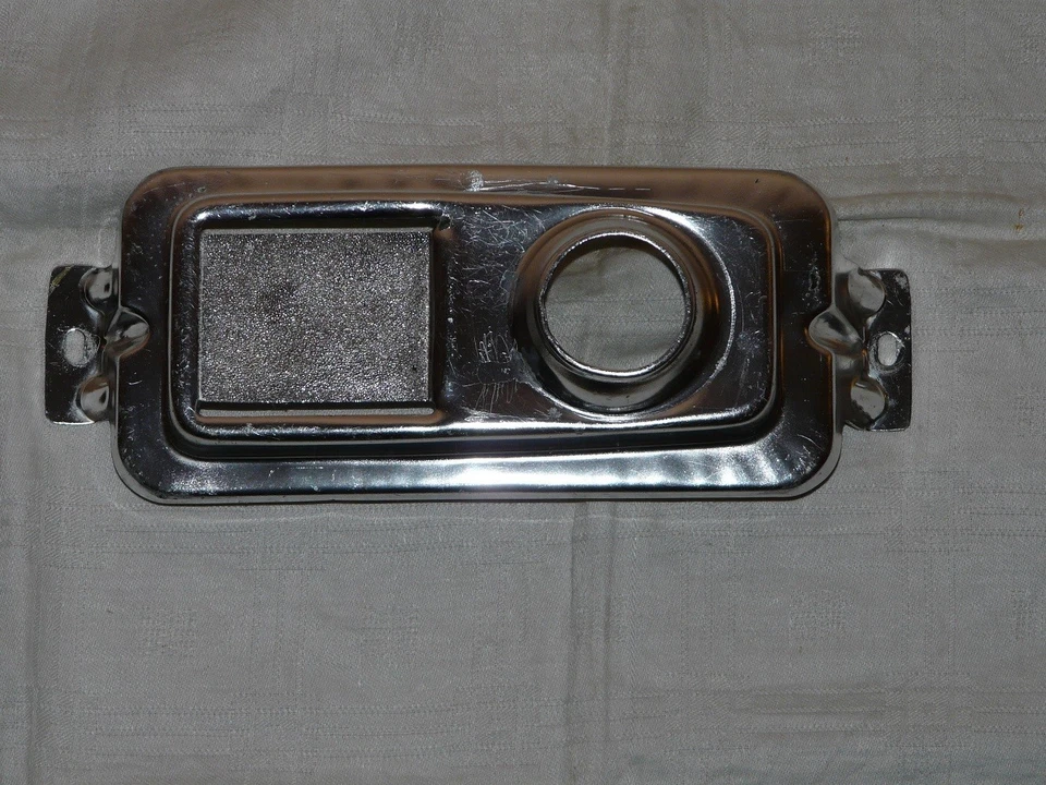 Cubierta NSU tipo 110 / 1200 C Foto 1 de 3