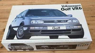 Fujimi VW Golf III VR6 Model Kit scala 124 non assemblato nuovo - Immagine 1 di 3