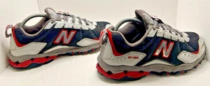 New Balance 570 All Terrain Trail Laufschuhe grau/weiß/rot Größe 8,5 - Bild 1 von 12